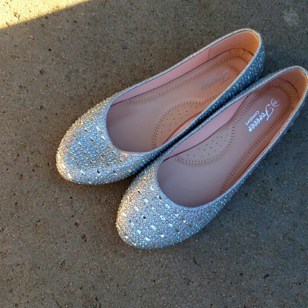 sparkly slip on shoes